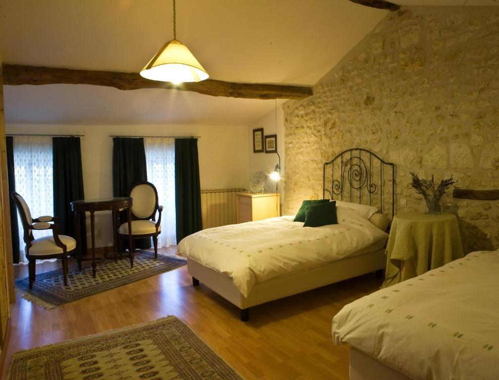 La Bribaudonniere Bed & Breakfast Saint-Palais-de-Phiolin Exterior photo