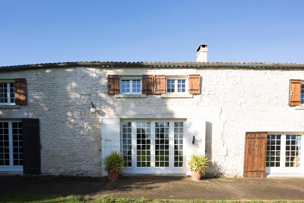 La Bribaudonniere Bed & Breakfast Saint-Palais-de-Phiolin Exterior photo