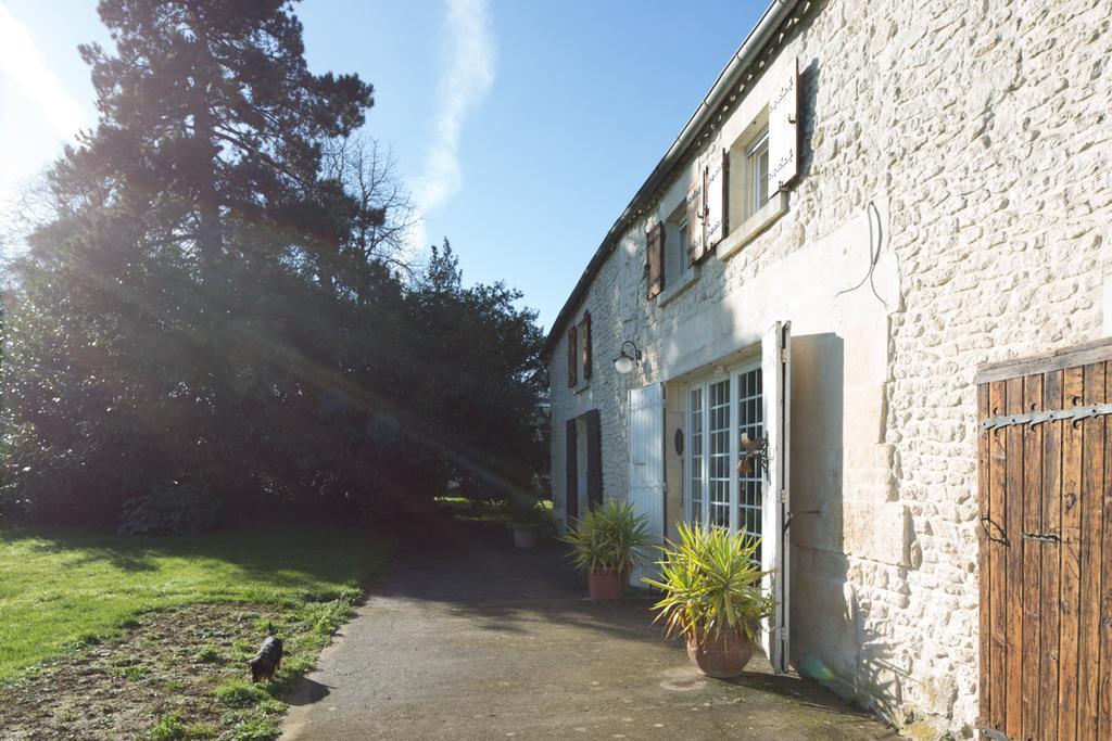 La Bribaudonniere Bed & Breakfast Saint-Palais-de-Phiolin Exterior photo