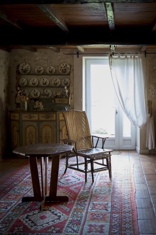 La Bribaudonniere Bed & Breakfast Saint-Palais-de-Phiolin Exterior photo
