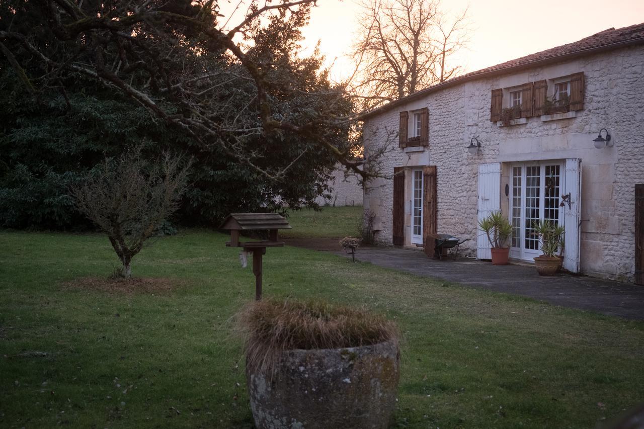 La Bribaudonniere Bed & Breakfast Saint-Palais-de-Phiolin Exterior photo